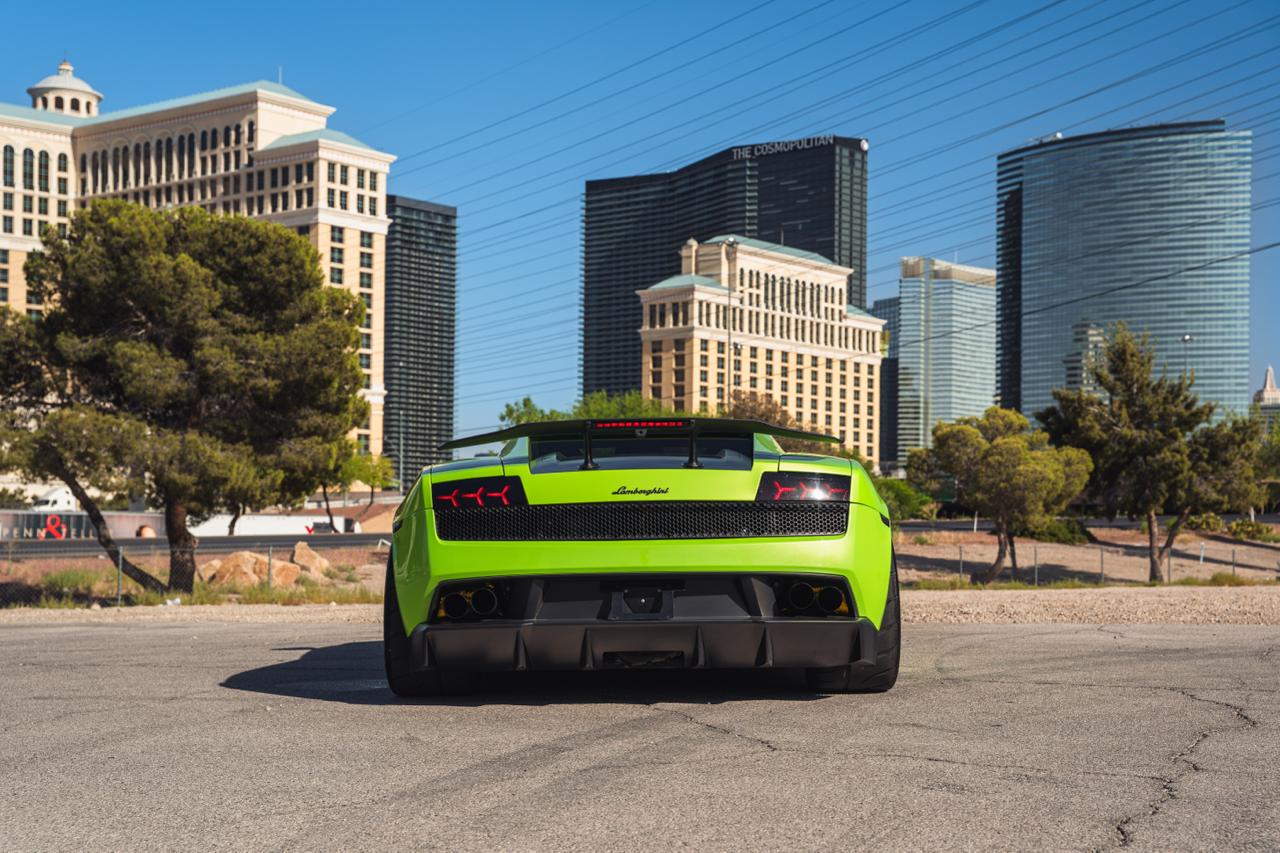 Gallardo Superleggera rear view straight-on at the Cosmopolitan, Las Vegas