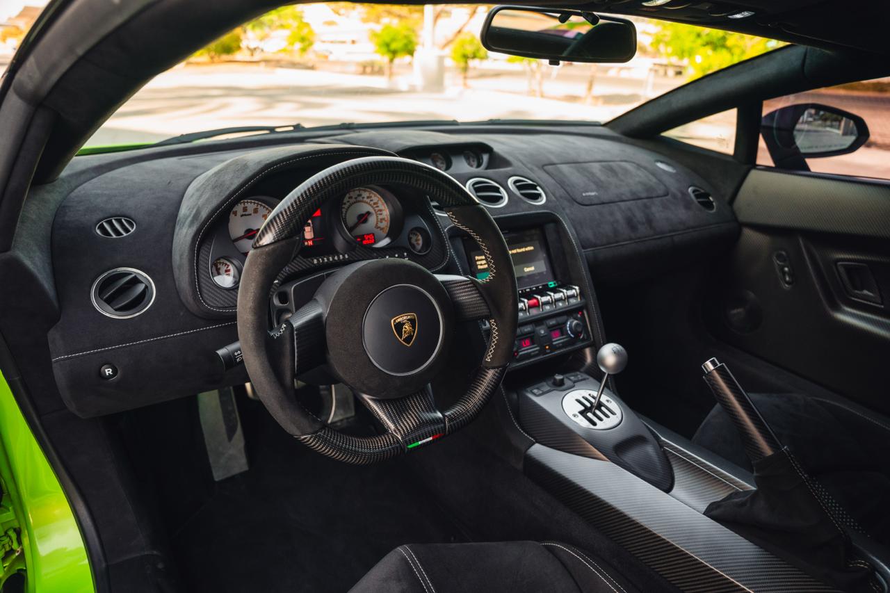Gallardo Superleggera cockpit with Royalty gated shifter and Alcantara steering wheel
